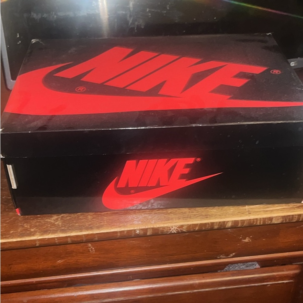 Patent bred jordan 1s
